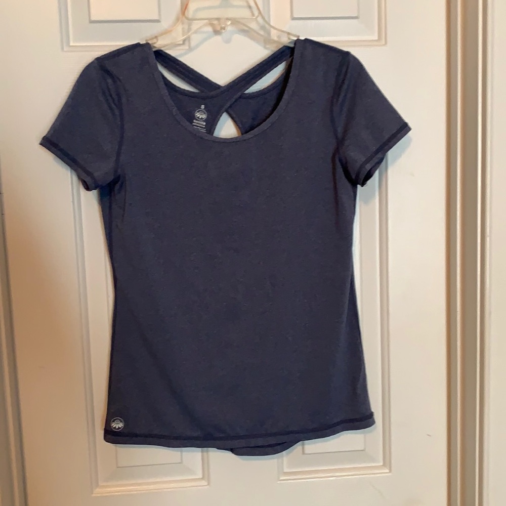 Blue-gray Senita athletic shirt